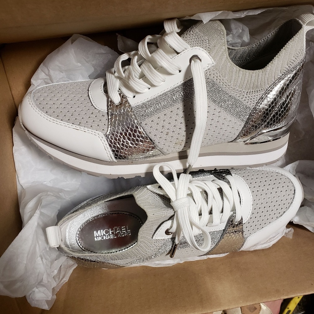 MICHAEL KORS SHOES